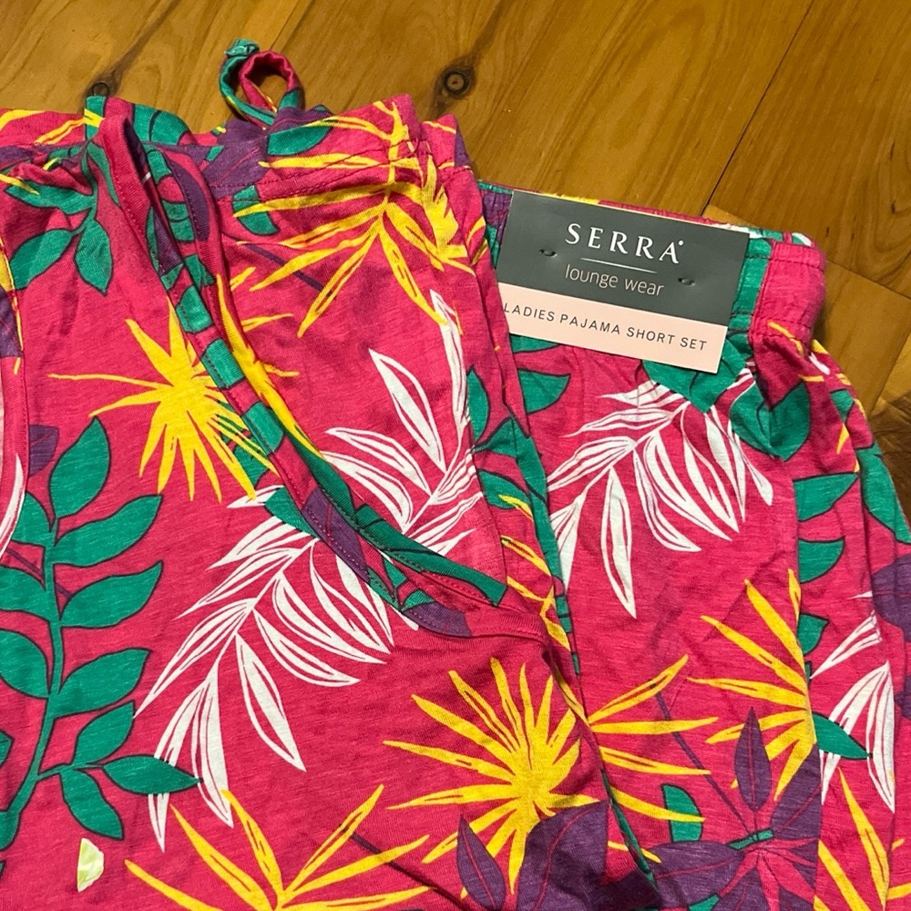 Serra Women's Pink Pajama Short Set